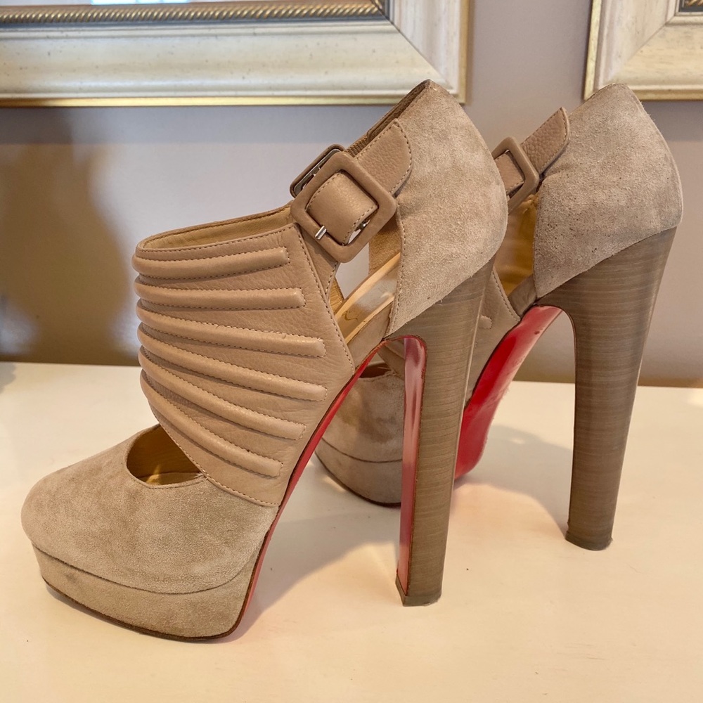 Christian Louboutin Suede Bye Bye 160 Pumps